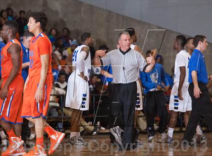 Thumbnail 1 in North Crowley vs. Bowie (UIL 5A Region1 Quarterfinal Playoff) photogallery.