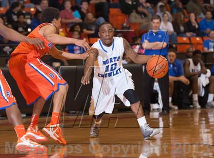 Thumbnail 3 in North Crowley vs. Bowie (UIL 5A Region1 Quarterfinal Playoff) photogallery.