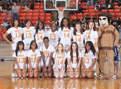 Thumbnail 2 in North Crowley vs. Bowie (UIL 5A Region1 Quarterfinal Playoff) photogallery.