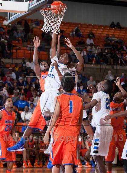 Thumbnail 2 in North Crowley vs. Bowie (UIL 5A Region1 Quarterfinal Playoff) photogallery.