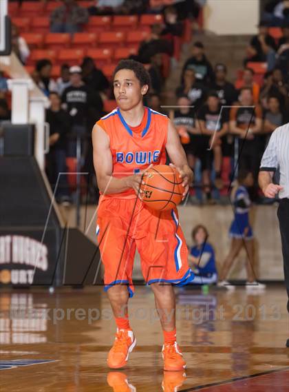 Thumbnail 3 in North Crowley vs. Bowie (UIL 5A Region1 Quarterfinal Playoff) photogallery.