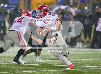 Thumbnail 2 in Holliday vs. Gunter (UIL 3A Quarterfinal) photogallery.