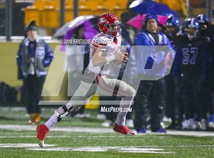 Thumbnail 2 in Holliday vs. Gunter (UIL 3A Quarterfinal) photogallery.