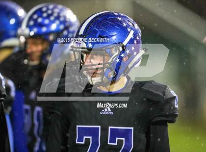 Thumbnail 1 in Holliday vs. Gunter (UIL 3A Quarterfinal) photogallery.