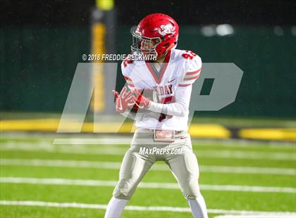 Thumbnail 1 in Holliday vs. Gunter (UIL 3A Quarterfinal) photogallery.