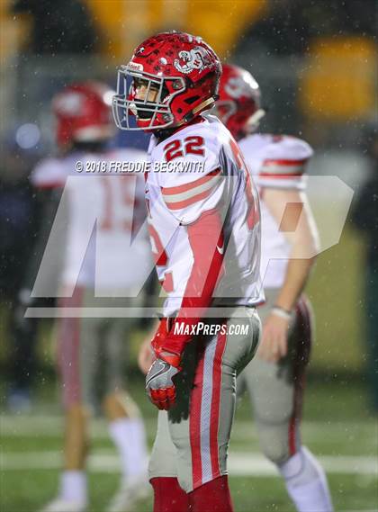 Thumbnail 1 in Holliday vs. Gunter (UIL 3A Quarterfinal) photogallery.