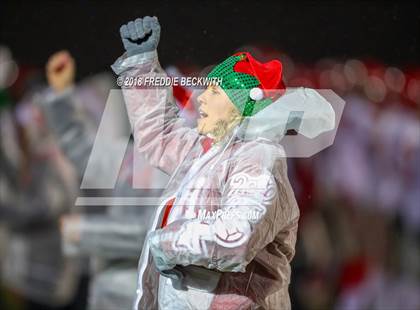 Thumbnail 2 in Holliday vs. Gunter (UIL 3A Quarterfinal) photogallery.
