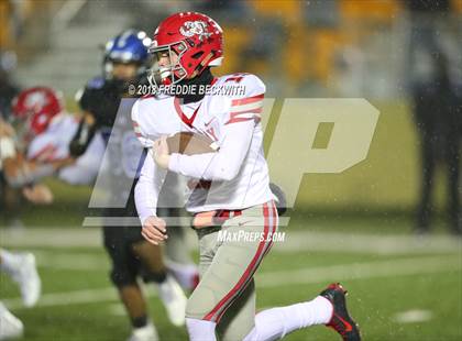Thumbnail 1 in Holliday vs. Gunter (UIL 3A Quarterfinal) photogallery.