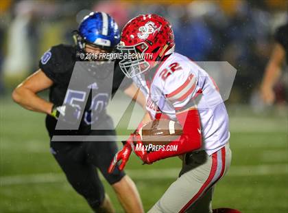 Thumbnail 2 in Holliday vs. Gunter (UIL 3A Quarterfinal) photogallery.