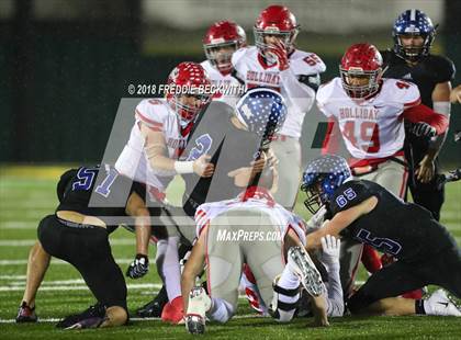 Thumbnail 2 in Holliday vs. Gunter (UIL 3A Quarterfinal) photogallery.