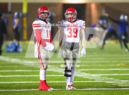 Thumbnail 2 in Holliday vs. Gunter (UIL 3A Quarterfinal) photogallery.