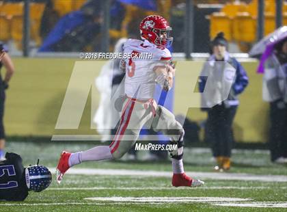 Thumbnail 3 in Holliday vs. Gunter (UIL 3A Quarterfinal) photogallery.