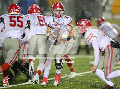 Thumbnail 3 in Holliday vs. Gunter (UIL 3A Quarterfinal) photogallery.