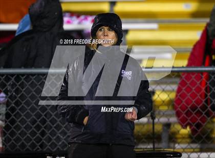 Thumbnail 1 in Holliday vs. Gunter (UIL 3A Quarterfinal) photogallery.