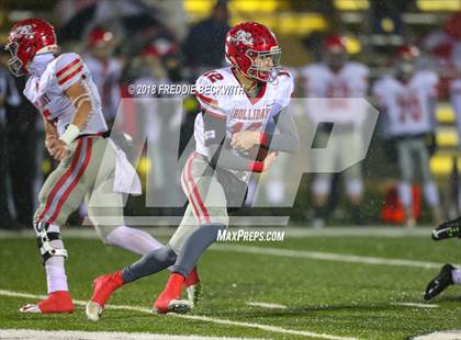 Thumbnail 1 in Holliday vs. Gunter (UIL 3A Quarterfinal) photogallery.