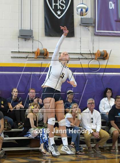 Thumbnail 1 in St. Thomas Aquinas vs. Kamehameha (Durango Fall Classic) photogallery.