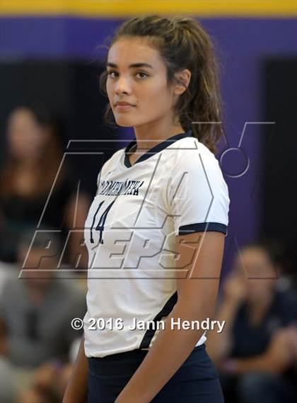 Thumbnail 1 in St. Thomas Aquinas vs. Kamehameha (Durango Fall Classic) photogallery.