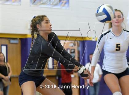 Thumbnail 2 in St. Thomas Aquinas vs. Kamehameha (Durango Fall Classic) photogallery.