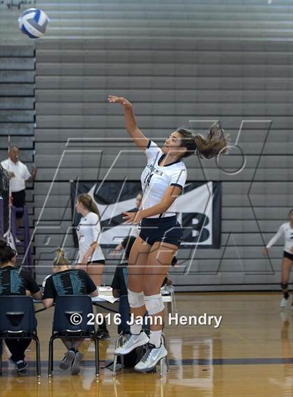 Thumbnail 1 in St. Thomas Aquinas vs. Kamehameha (Durango Fall Classic) photogallery.