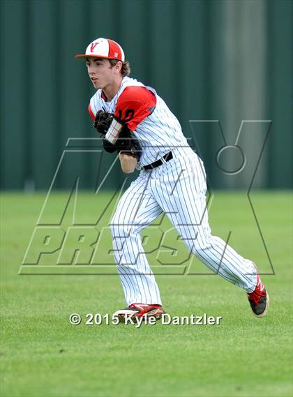 Thumbnail 2 in Bullard vs Van (UIL 4A Region 2 Quarterfinal) photogallery.