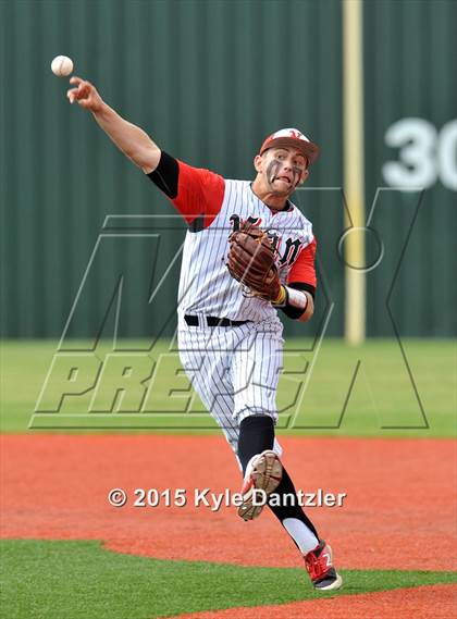 Thumbnail 2 in Bullard vs Van (UIL 4A Region 2 Quarterfinal) photogallery.