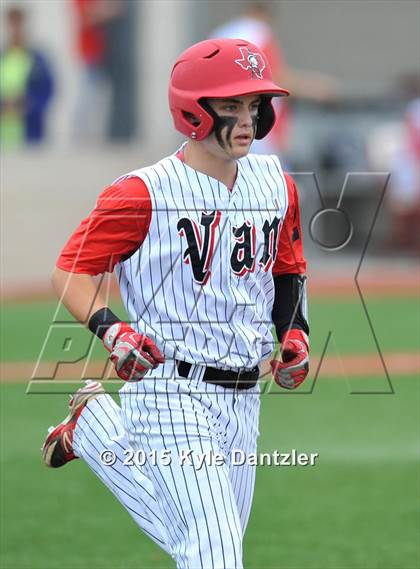 Thumbnail 1 in Bullard vs Van (UIL 4A Region 2 Quarterfinal) photogallery.