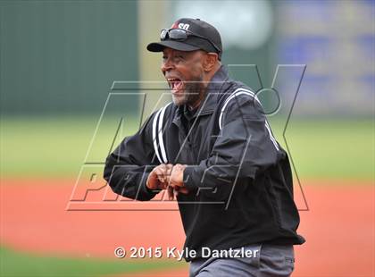 Thumbnail 1 in Bullard vs Van (UIL 4A Region 2 Quarterfinal) photogallery.