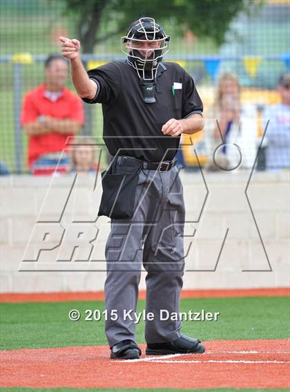 Thumbnail 2 in Bullard vs Van (UIL 4A Region 2 Quarterfinal) photogallery.