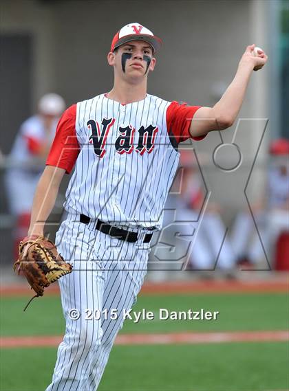 Thumbnail 2 in Bullard vs Van (UIL 4A Region 2 Quarterfinal) photogallery.