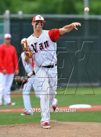 Thumbnail 2 in Bullard vs Van (UIL 4A Region 2 Quarterfinal) photogallery.