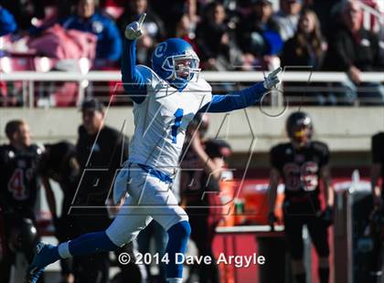 Thumbnail 2 in Dixie vs. Hurricane (UHSAA 3AA Final) photogallery.