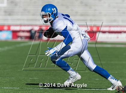 Thumbnail 2 in Dixie vs. Hurricane (UHSAA 3AA Final) photogallery.