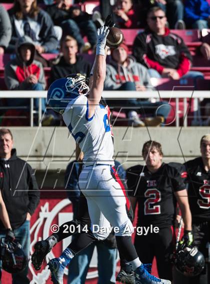 Thumbnail 3 in Dixie vs. Hurricane (UHSAA 3AA Final) photogallery.