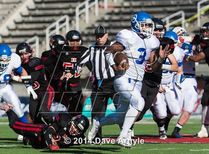 Thumbnail 1 in Dixie vs. Hurricane (UHSAA 3AA Final) photogallery.
