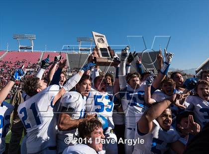 Thumbnail 3 in Dixie vs. Hurricane (UHSAA 3AA Final) photogallery.