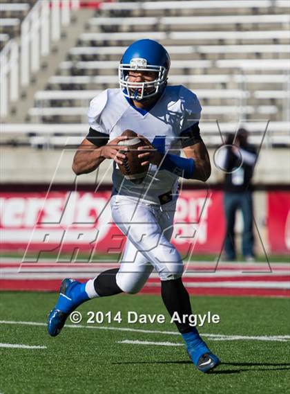 Thumbnail 2 in Dixie vs. Hurricane (UHSAA 3AA Final) photogallery.
