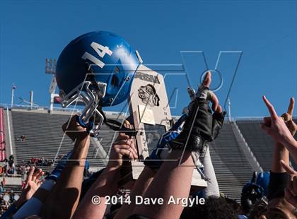 Thumbnail 1 in Dixie vs. Hurricane (UHSAA 3AA Final) photogallery.