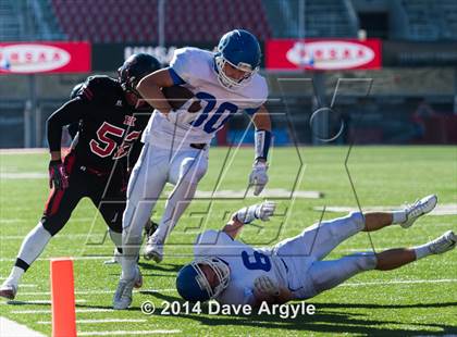 Thumbnail 1 in Dixie vs. Hurricane (UHSAA 3AA Final) photogallery.