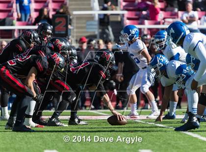 Thumbnail 1 in Dixie vs. Hurricane (UHSAA 3AA Final) photogallery.