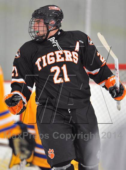 Thumbnail 1 in White Plains @ Mahopac photogallery.