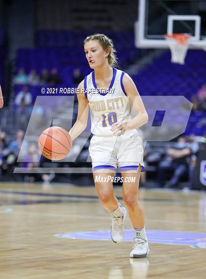 Thumbnail 3 in Dodd City vs. Nazareth (UIL 1A Final) photogallery.