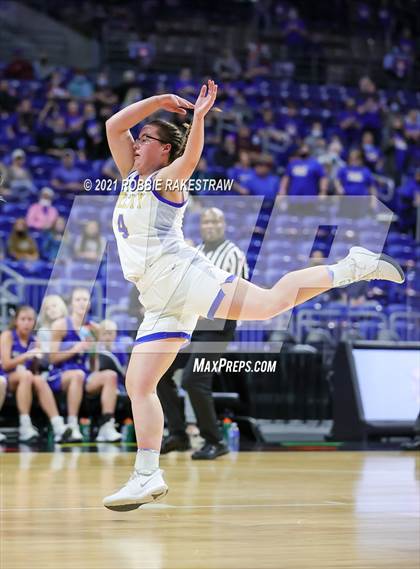Thumbnail 2 in Dodd City vs. Nazareth (UIL 1A Final) photogallery.
