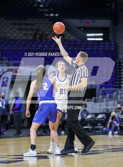 Thumbnail 1 in Dodd City vs. Nazareth (UIL 1A Final) photogallery.