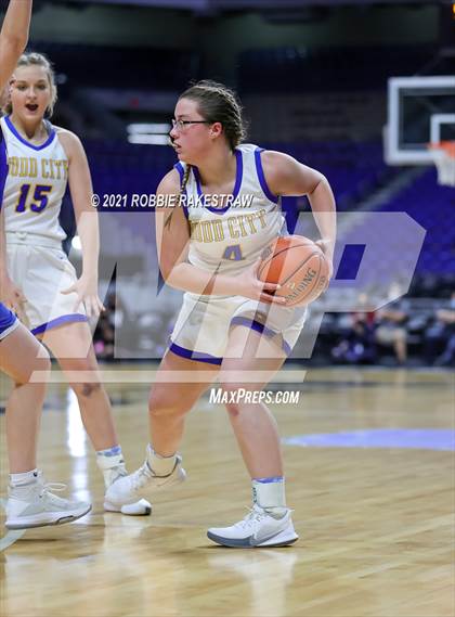 Thumbnail 2 in Dodd City vs. Nazareth (UIL 1A Final) photogallery.