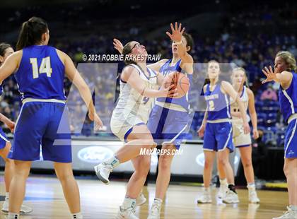 Thumbnail 3 in Dodd City vs. Nazareth (UIL 1A Final) photogallery.