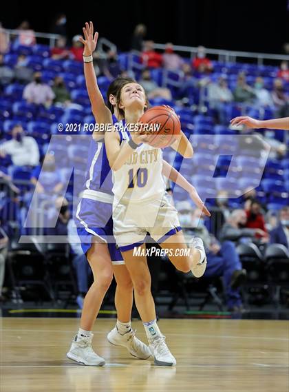 Thumbnail 1 in Dodd City vs. Nazareth (UIL 1A Final) photogallery.