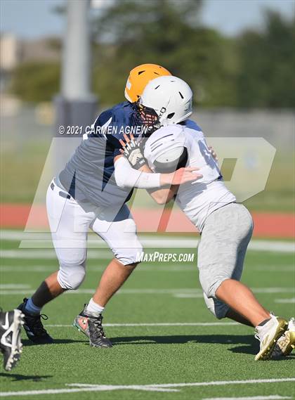 Thumbnail 2 in Cypress Ranch vs Ridge Point photogallery.