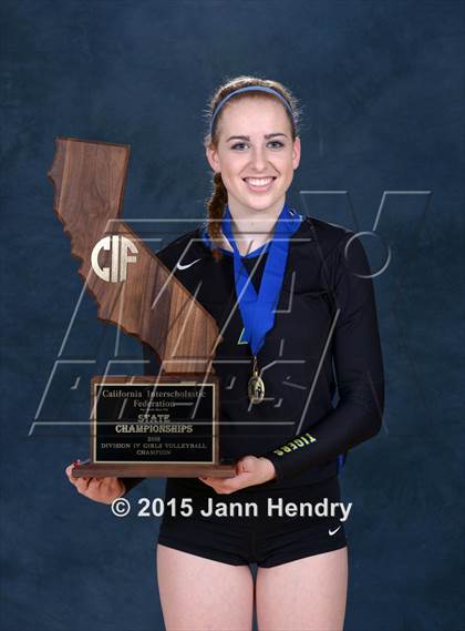 Thumbnail 1 in Notre Dame (CIF State D4 Award) photogallery.