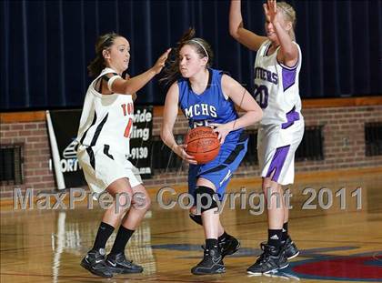 Thumbnail 3 in 9th Annual Carlinville Rotary Club Mid-Illinois All-Star Basketball Classic photogallery.
