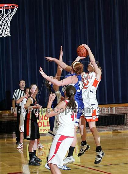 Thumbnail 2 in 9th Annual Carlinville Rotary Club Mid-Illinois All-Star Basketball Classic photogallery.